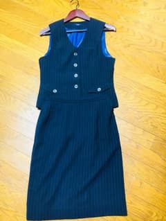最終値下げ‼︎CAMUI 事務服上下セット★11号★美品‼︎のサムネイル