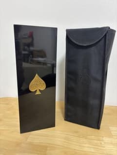 アルマンドゴールドシャンパン 限定版専用ケース・ブラックボックス・空き瓶 アルマンドゴールドシャンパン 限定版専用ケース・ブラックボックス