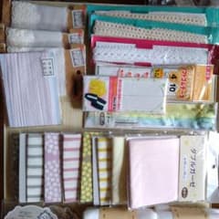 手芸素材 まとめ売り ダブルガーゼ レース ファスナー キルト芯　新品のサムネイル