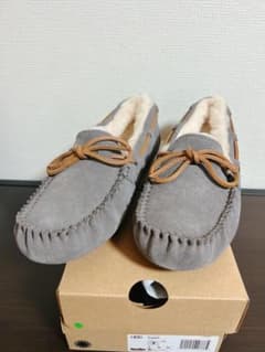 新品•未使用　UGG DAKOTA  アグ ダコタ  24cmのサムネイル
