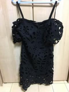 【ち様専用】オフショルワンピースのサムネイル