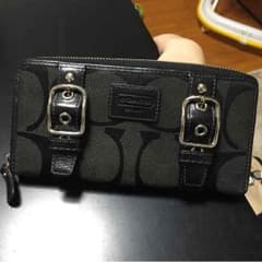 COACH 財布のサムネイル