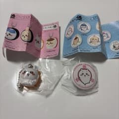 ちいかわ くら寿司 モモンガフィギュア ちいかわ缶バッジ セットのサムネイル