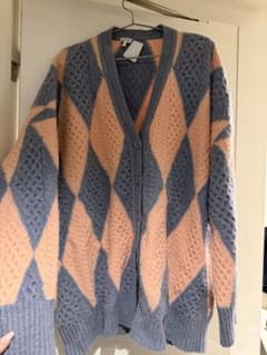 は*ん様 正規品 LOEWExジブリ ロエベハウルの動く城 コラボ カーディガン は*ん様 正規品 LOEWExジブリ ロエベハウルの動く城 コラボ