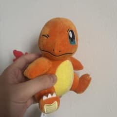 ポケモン ヒトカゲ ぬいぐるみ ウインクのサムネイル
