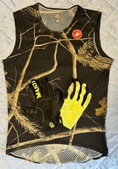 Mash あの頃セットCastelli ノースリーブアンダー&Giro製グローブ Mash あの頃セットCastelli ノースリーブアンダー&Giro製グローブ