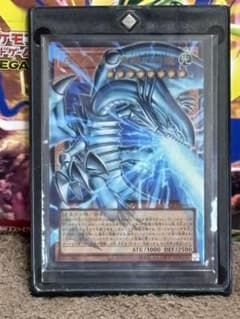 が*め様 遊戯王　ブルーアイズホワイトドラゴン　オーバーフレームのサムネイル