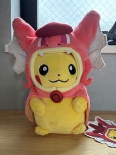 ポケモンセンターヒロシマ ギャラドスごっこピカチュウ 赤いギャラドス