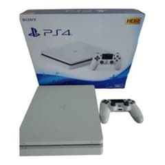 サットアール様専用CUH-2100AB01・02 PS4のサムネイル