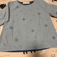 刺繍入り半袖カットソー Mサイズのサムネイル