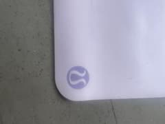 lululemon ヨガマット パープルのサムネイル
