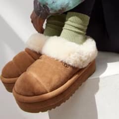 UGG Tazzlita タズリータ チェスナット 25cm 厚底 ムートン UGG Tazzlita タズリータ チェスナット 25cm 厚底 ムートン - メルカリ