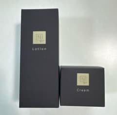 N organic Vie モイスチャーローション＆バリアクリームセットのサムネイル