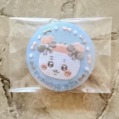 新品 ちいかわ 刺繍 缶バッジ カニちゃんのサムネイル