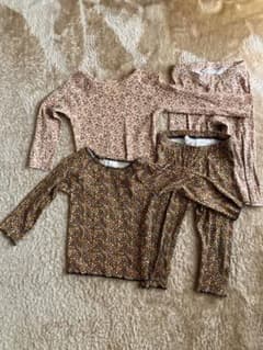 H&M 花柄 セットアップ 2セットのサムネイル