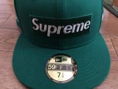 Supreme New era 57.7㎝　美品のサムネイル