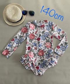 Thumbnail of 【新品】水着　花柄　青赤　140 スイムスーツ　ラッシュガード　ワンピース
