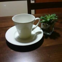 なむる様お取り置き　ROYAL DOULTON カップ&ソーサーのサムネイル