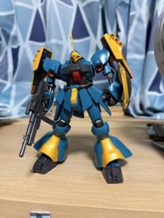 HG ガンプラ 塗装済み完成品のサムネイル