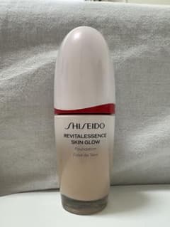 SHISEIDO REVITALESSENCE SKIN GLOW 220のサムネイル