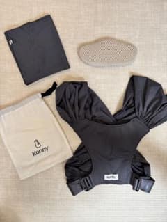 【美品】コニー　抱っこ紐　メッシュ⭐︎ヘッドサポート付⭐︎チャコールグレーのサムネイル