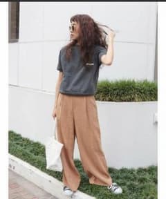 ungrid リネンタックワイドパンツのサムネイル