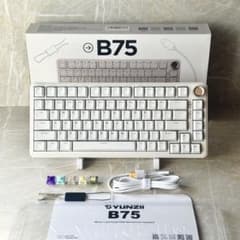 【おまけ付き】YUNZII B75 75% メカニカルキーボード　ホワイト　有線