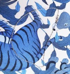 シルバーネックレスのサムネイル