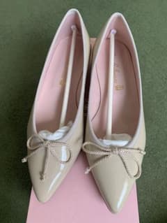 Pretty Ballerinasプリティバレリーナ　ポインテッドトゥ シューズのサムネイル