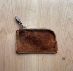イルビゾンテ　キーケース　茶色のサムネイル