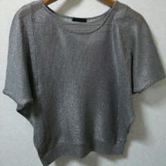 ラメ♪トップスのサムネイル