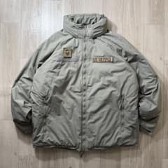 美品！米軍実物 ECWCS Gen3 レベル7 パーカー LR USAFパッチ付 - メルカリ