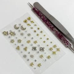 耳つぼジュエリー60粒・ツボ押し棒付き(24時間以内匿名発送)のサムネイル