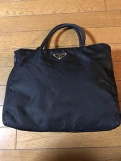 かずみん様専用PRADA プラダ ハンドバッグのサムネイル