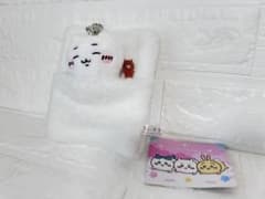 ちいかわ ぬいぐるみ　リール付きパスケースのサムネイル