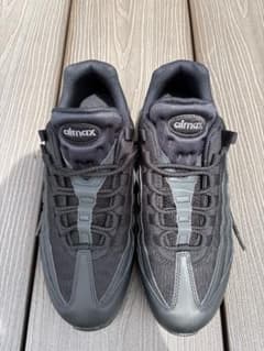 Nike Air Max 95 ブラックのサムネイル