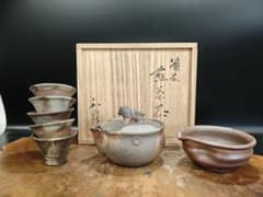備前焼 泰山窯 茶器セット 宝瓶 湯冷 煎茶碗5客 共箱 A454備前焼 本山和泉 煎茶器揃 宝瓶 湯冷まし 煎茶碗5客 共箱馬摘み宝