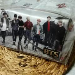 新品！　[防弾少年団]　ペンケース　ポーチのサムネイル