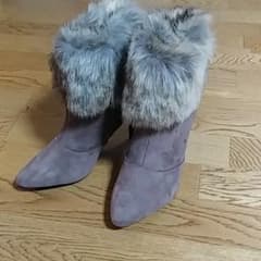 ファー ショートブーツのサムネイル