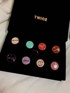 【入手困難】公式 TWICE バッチセット　コンプリート