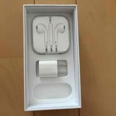 iPhone純正イヤホンのサムネイル