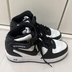 Nike x Stussy Air Force 1 '07 Mid SPのサムネイル