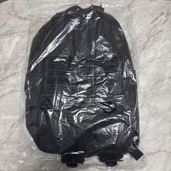 NEW ERA ブラックリュックのサムネイル