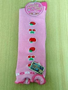 さくらんぼ柄 ハイソックスのサムネイル