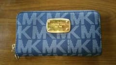 [ander2008様専用]マイケルコース  財布のサムネイル