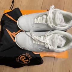 AVIA フィットネスシューズ　24.5センチのサムネイル