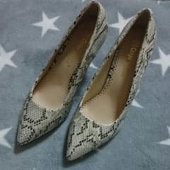 新品☆パンプスのサムネイル