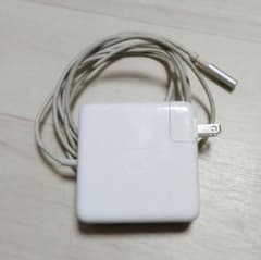 apple 純正 85W MagSafe 電源アダプター macbookのサムネイル