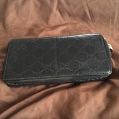 GUCCI難ありのサムネイル