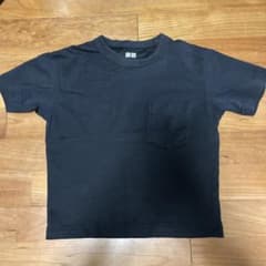 ユニクロ エアリズム 黒 Tシャツ 120cmのサムネイル